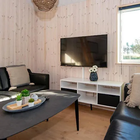 24 Person In N Rre Nebel Holiday home