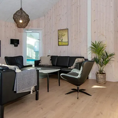 24 Person In N Rre Nebel Holiday home *